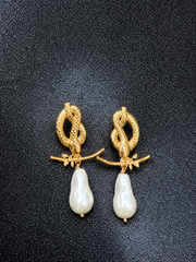 La Serpentina Earrings