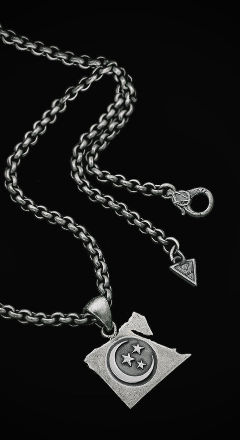 Lune d'Egypte Necklace