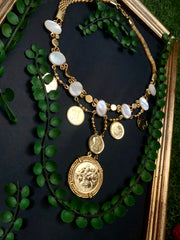 The Crown Necklace